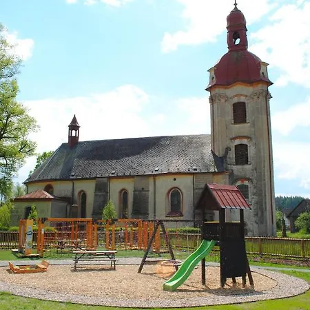 Penzion Na Faře 3*