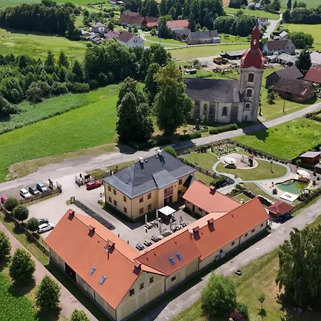 Na Fare Dubenec